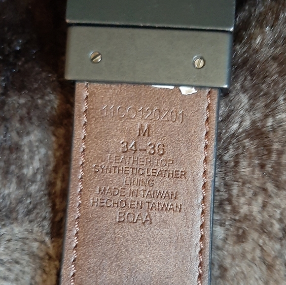 Columbia Leather Belt Men's Medium 34-36 Black Office Work Casual Minimalist - Picture 5 of 5